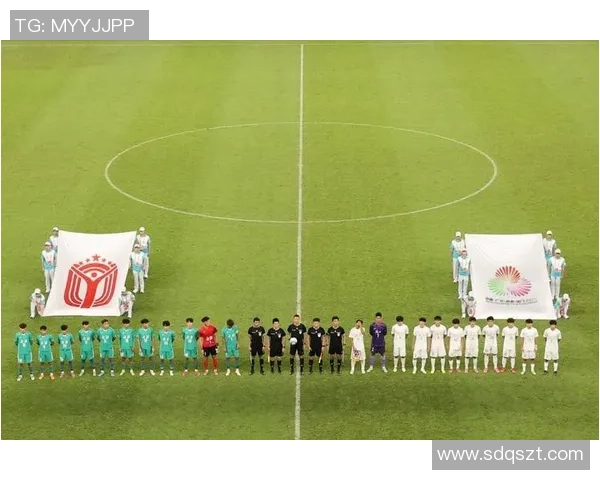 比利时U18与德国U18激战正酣青少年足球赛场的精彩对决